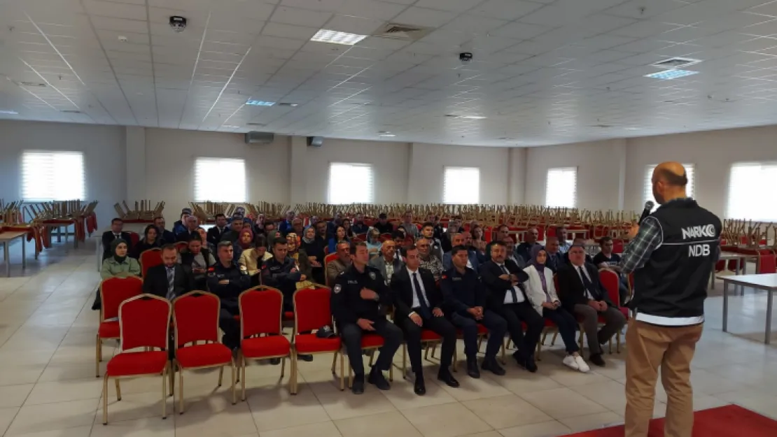 'Narko Rehber' projesi ile kamu kurumları ve vatandaşlar bilgilendiriliyor