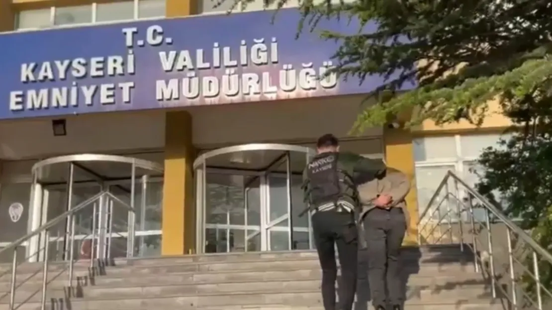 Narkotik operasyonunda 2 kişi yakalandı