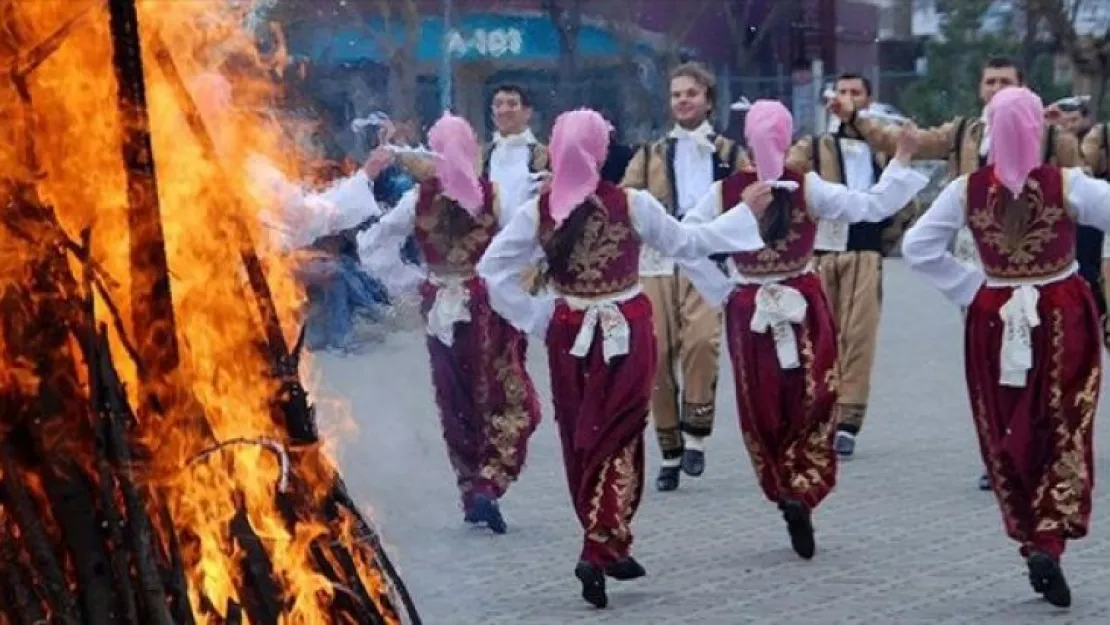 Nevruz Kutlamasında çok sayıda öğrenci zehirlendi