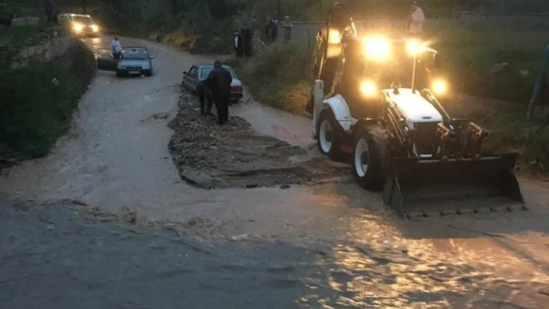 Nevşehir'de sağanak yağış sele neden oldu