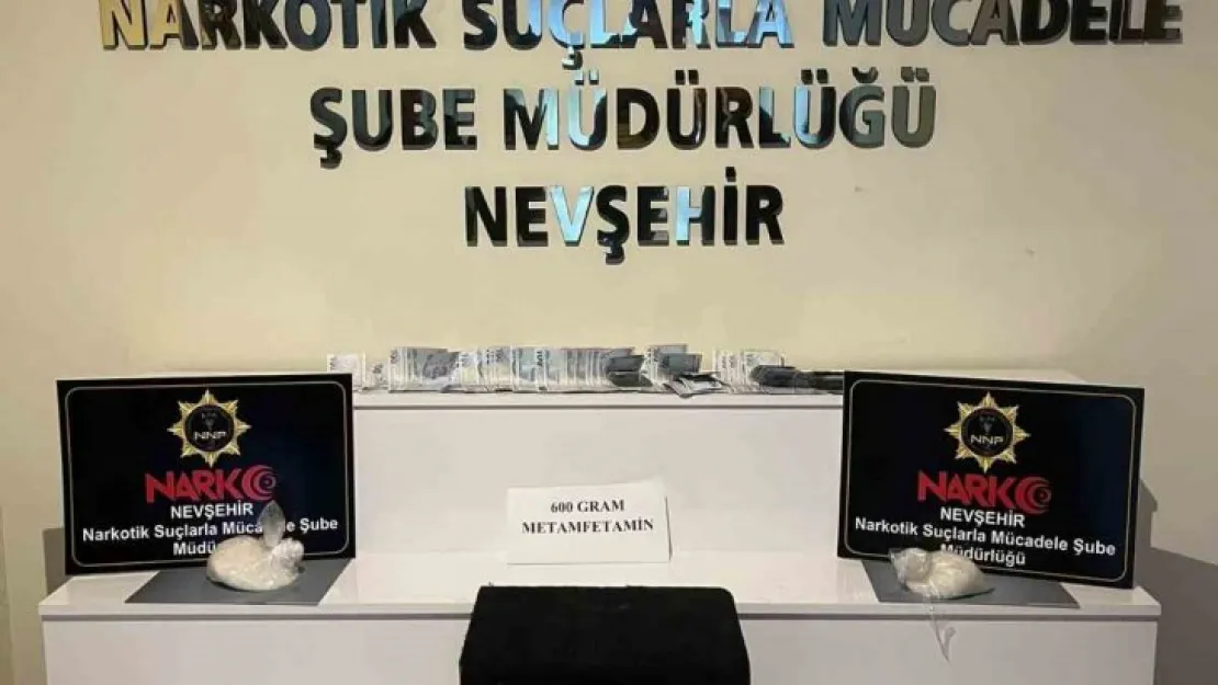 Nevşehir'de uyuşturucu taciri 2 şüpheli tutuklandı