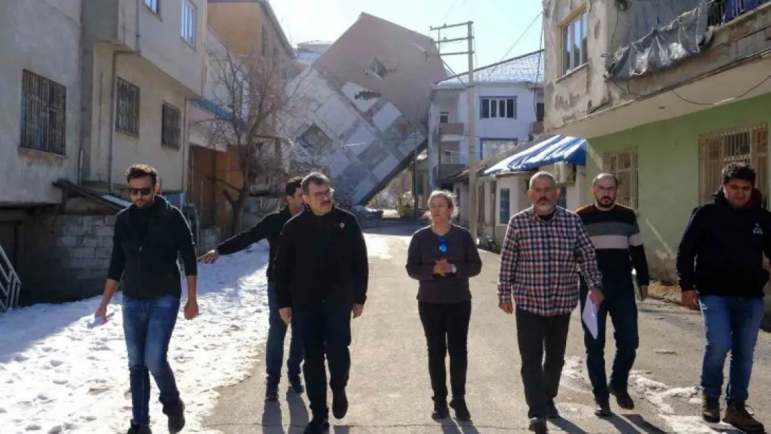 NEVÜ akademisyenleri deprem bölgesinde yapısal hasarları inceliyor