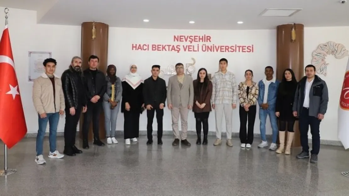 NEVÜ'lü yabancı uyruklu öğrencilerden Rektör Aktekin'e taziye ziyareti