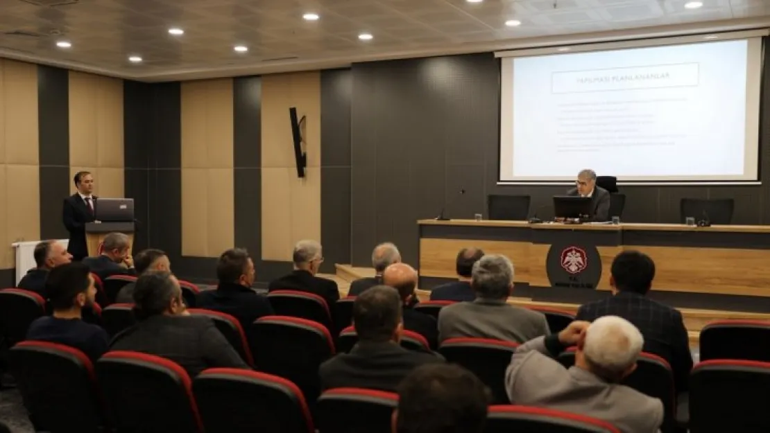 Niğde'de Sanayi ve Teknoloji İş Birliği Toplantısı yapıldı