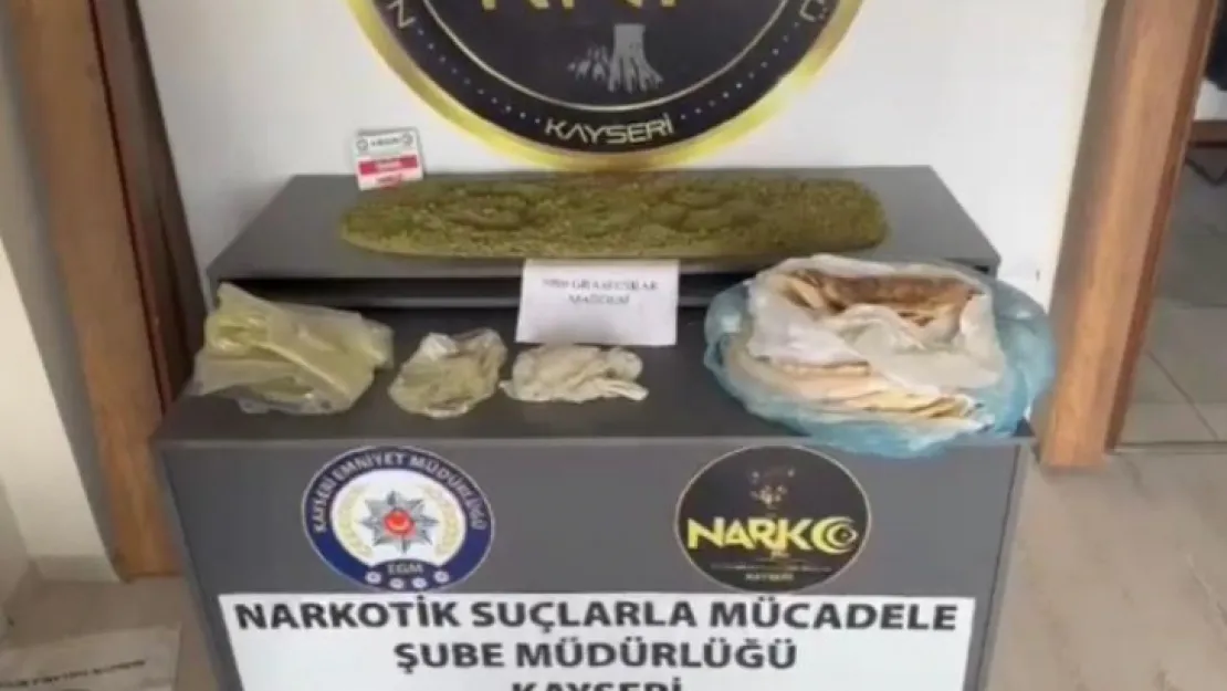 Operasyonla 3 kilo uyuşturucu ele geçirildi