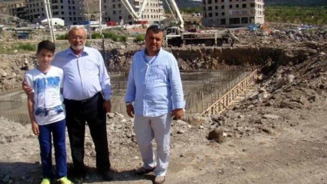 Öz Kayseri İnşaat Sıla Konağı 6'nın Temelini Talas'ta Attı 