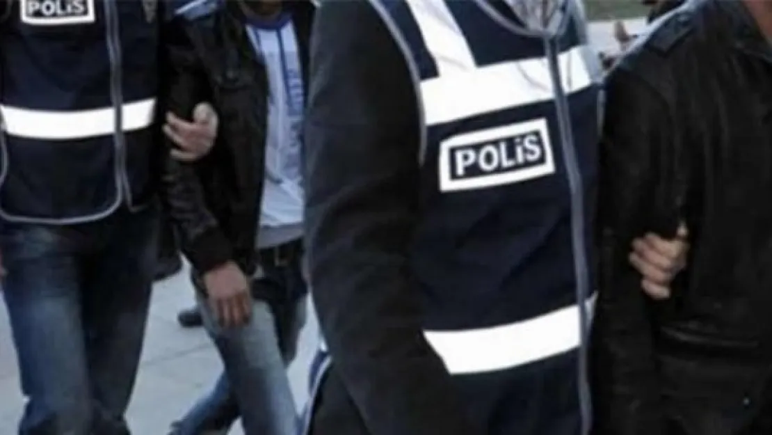 Paralel soruşturmada 3 kişi şartlı serbest