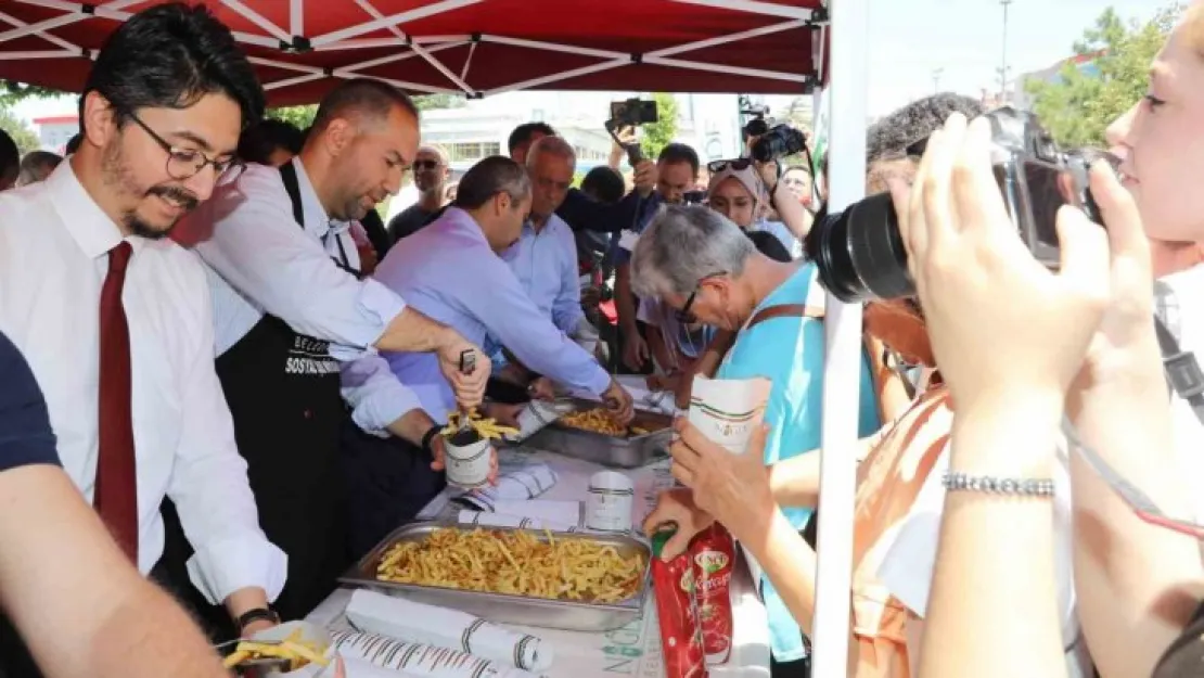 Patatesin başkenti Niğde'de 'Dünya Patates Kızartma Günü'' etkinliği