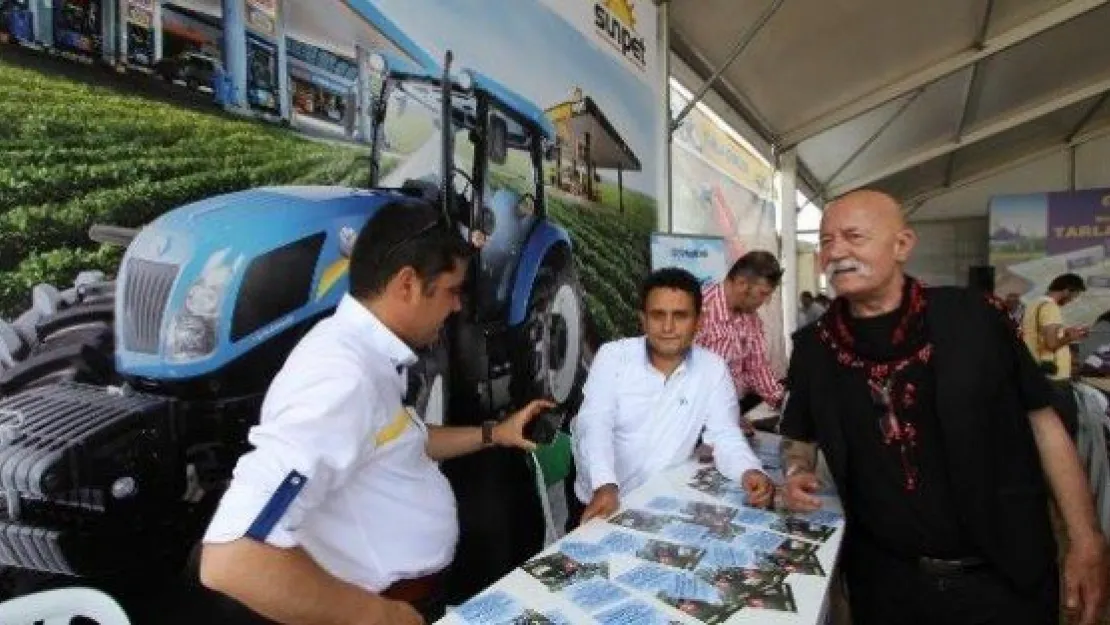 PET VE SUNPET 'TARLA GÜNLERİ'NDE ÇİFTÇİNİN YANINDA