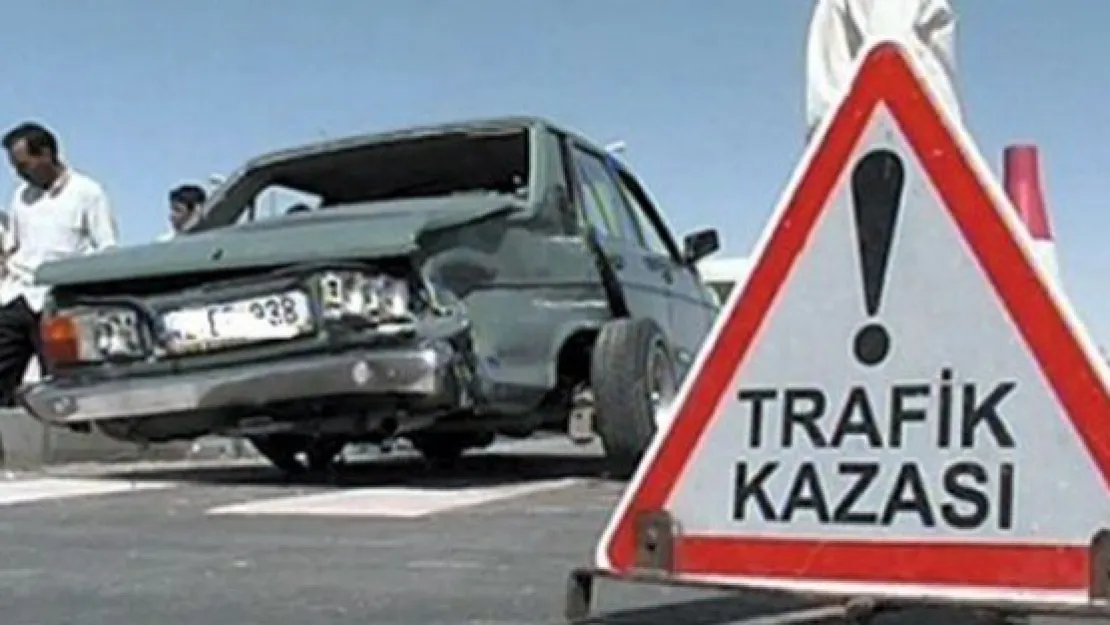 Pınarbaşı'da Trafik Kazası: 5 Yaralı 