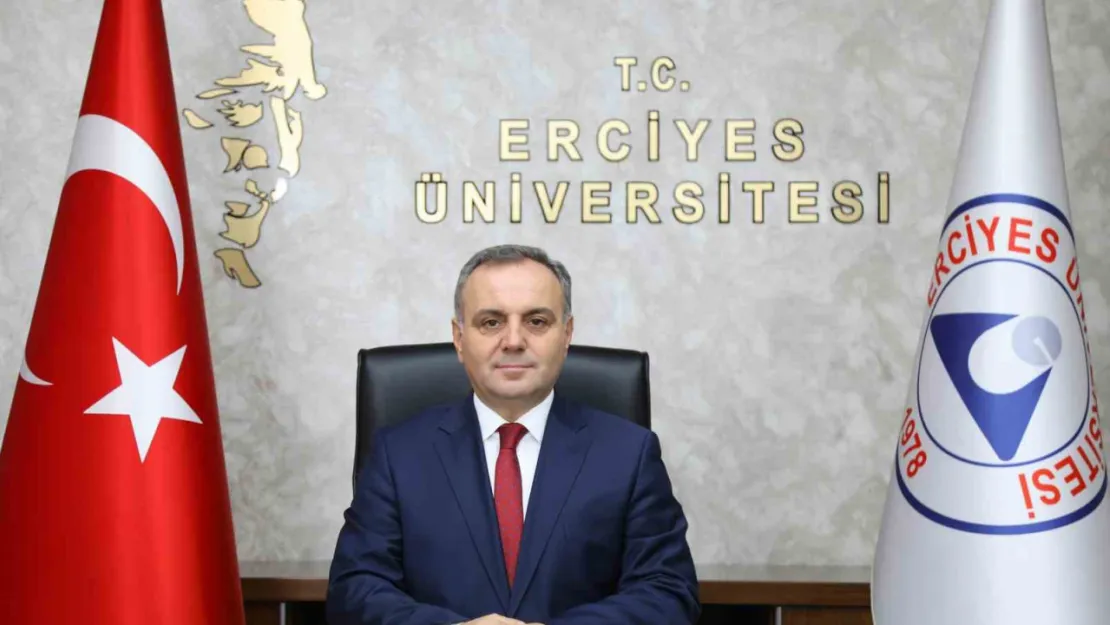 Rektör Prof. Dr. Altun, Zafer Bayramı'nı kutladı