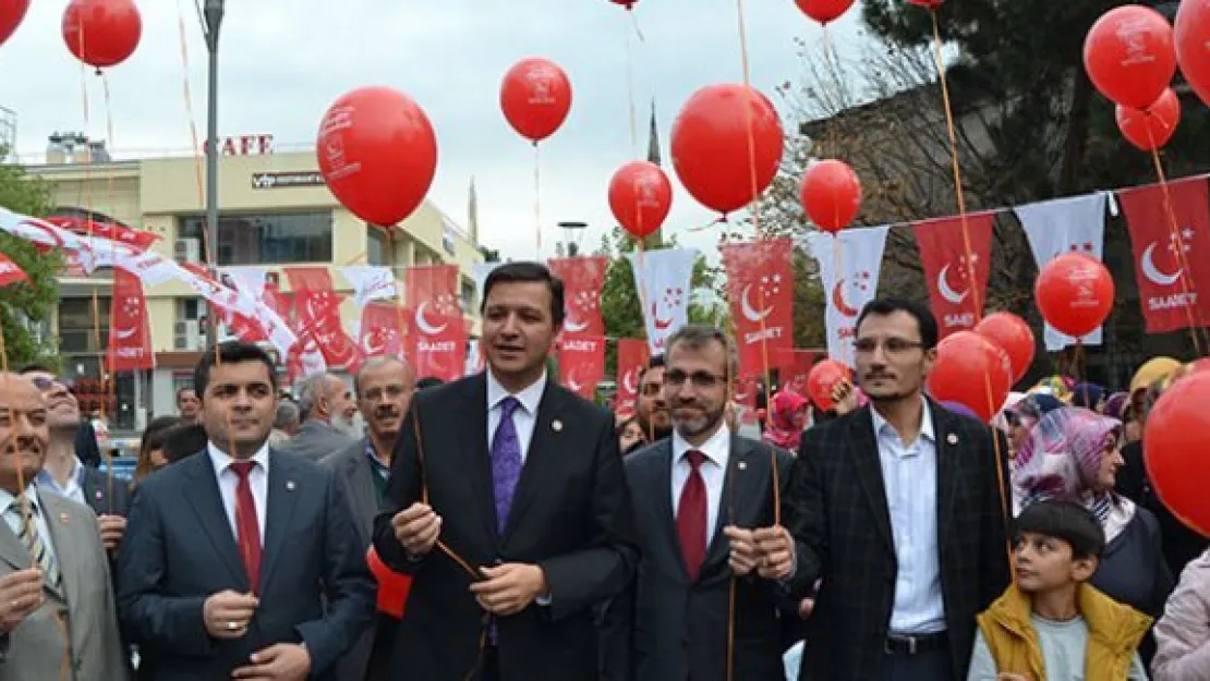 Saadet Partisi Kayseri teşkilatı bir araya geldi