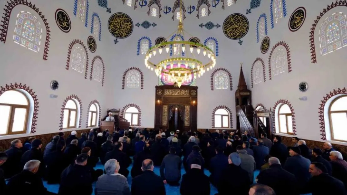 Sadullah Efendi Kıble Cami ibadete açıldı