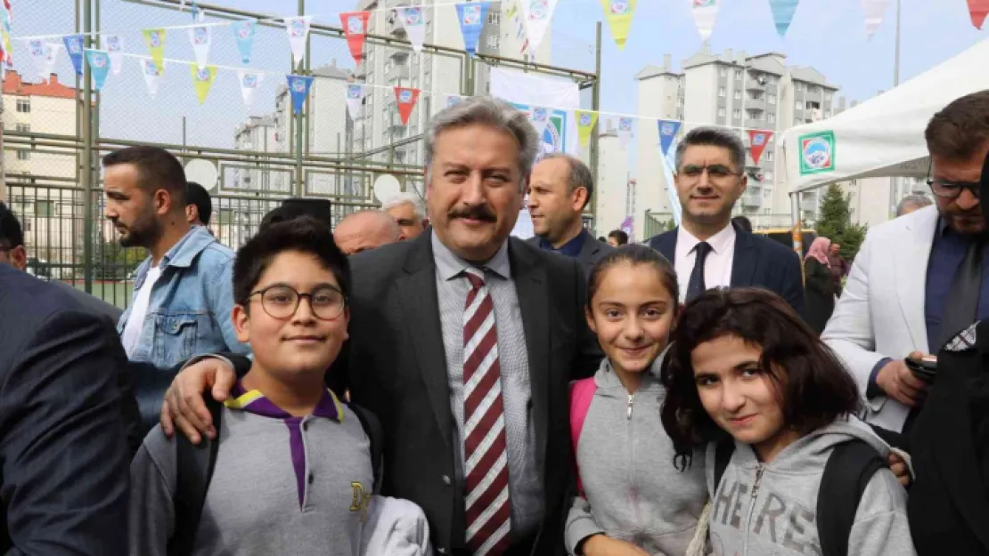 Samet Özer Diyanet Eğitim Ve Kültür Merkezi'nin temeli atıldı