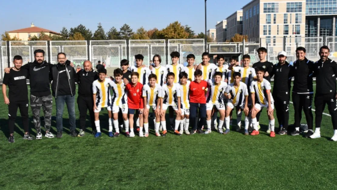 Şampiyonun Adı Değişmedi Talas Belediyespor