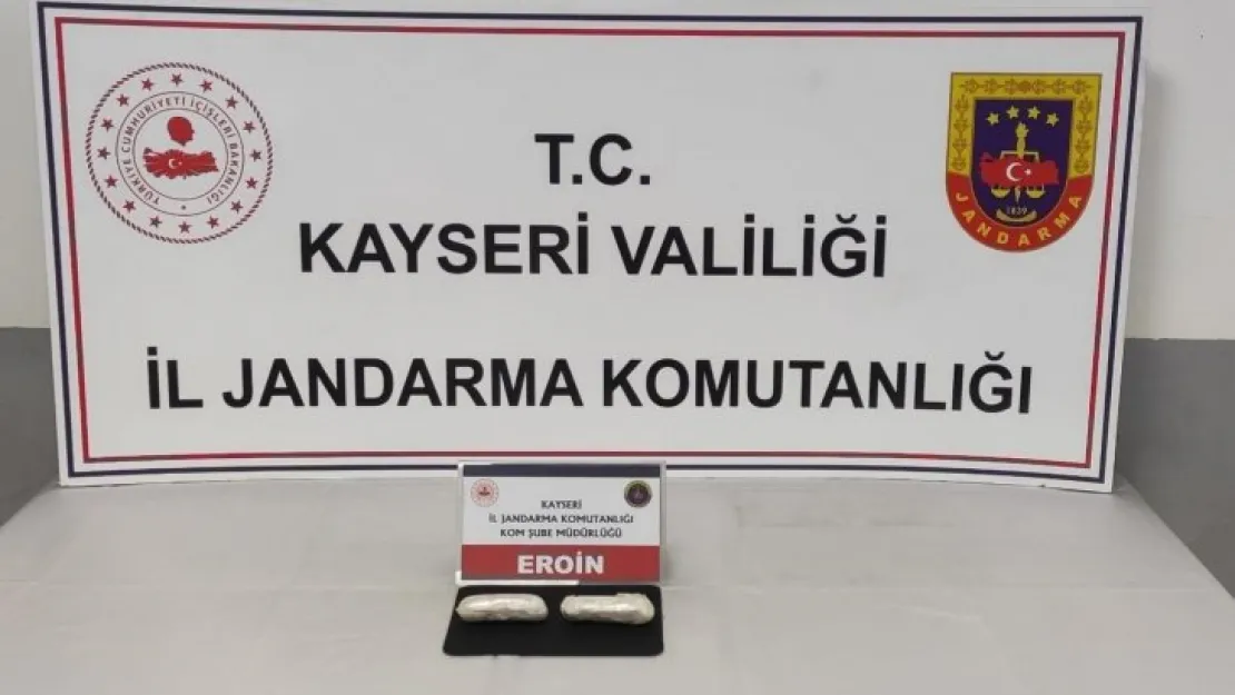 Şehir dışından uyuşturucu madde getiren 3 şahıs yakalandı