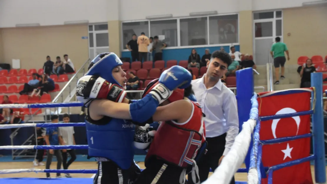 Şehit Enes Bediz Muaythai turnuvası gerçekleştirildi