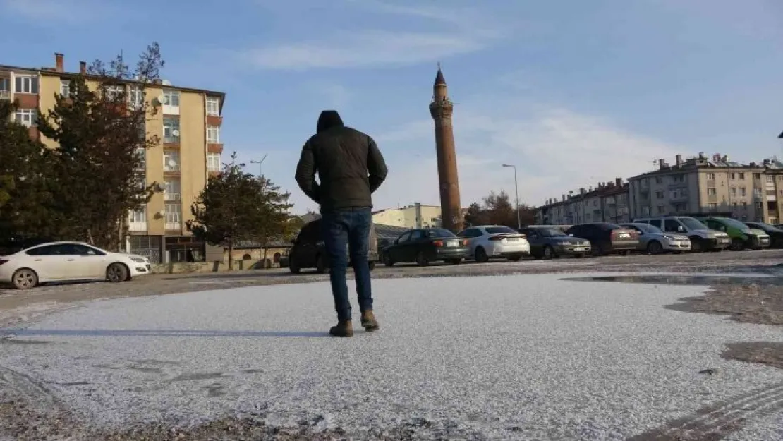 Sivas'ta sıcaklık -26.6 derece