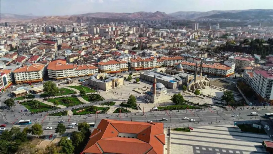 Sivas'ta yaşlı nüfus artıyor
