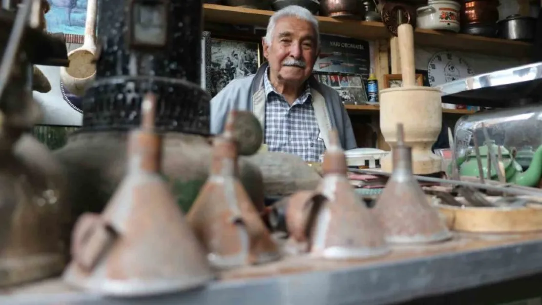 Sivaslı antikacının sattığı silahlar Topkapı Sarayı'nda sergileniyor