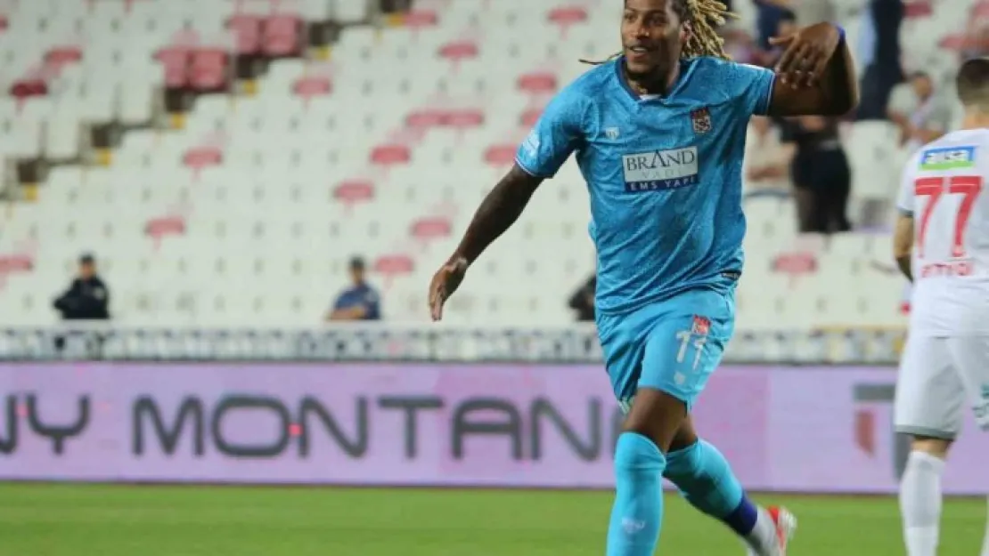 Sivasspor'da Gerson Rodrigues gol sayısını 2'ye çıkardı