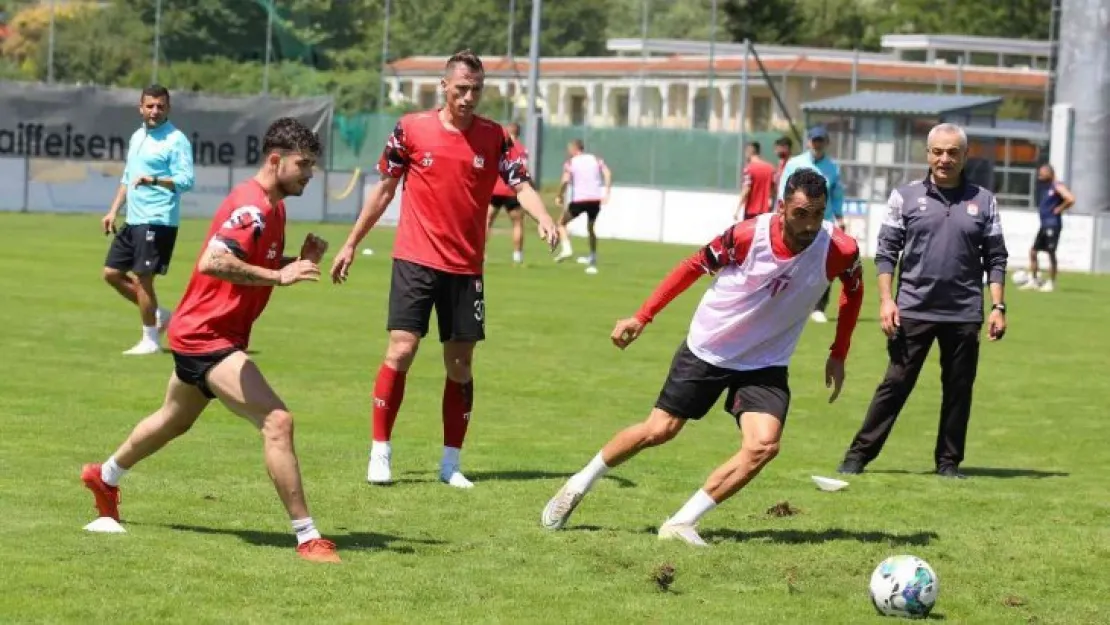 Sivasspor'da yeni sezon hazırlıkları sürüyor