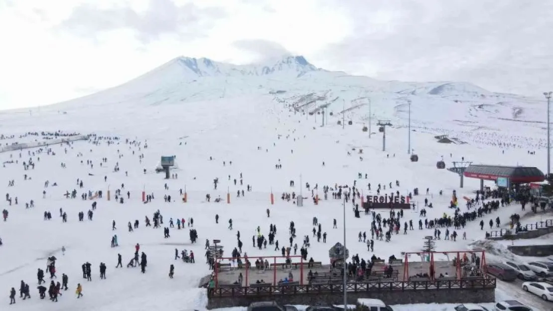 Sömestir tatili için Erciyes'e yoğun talep