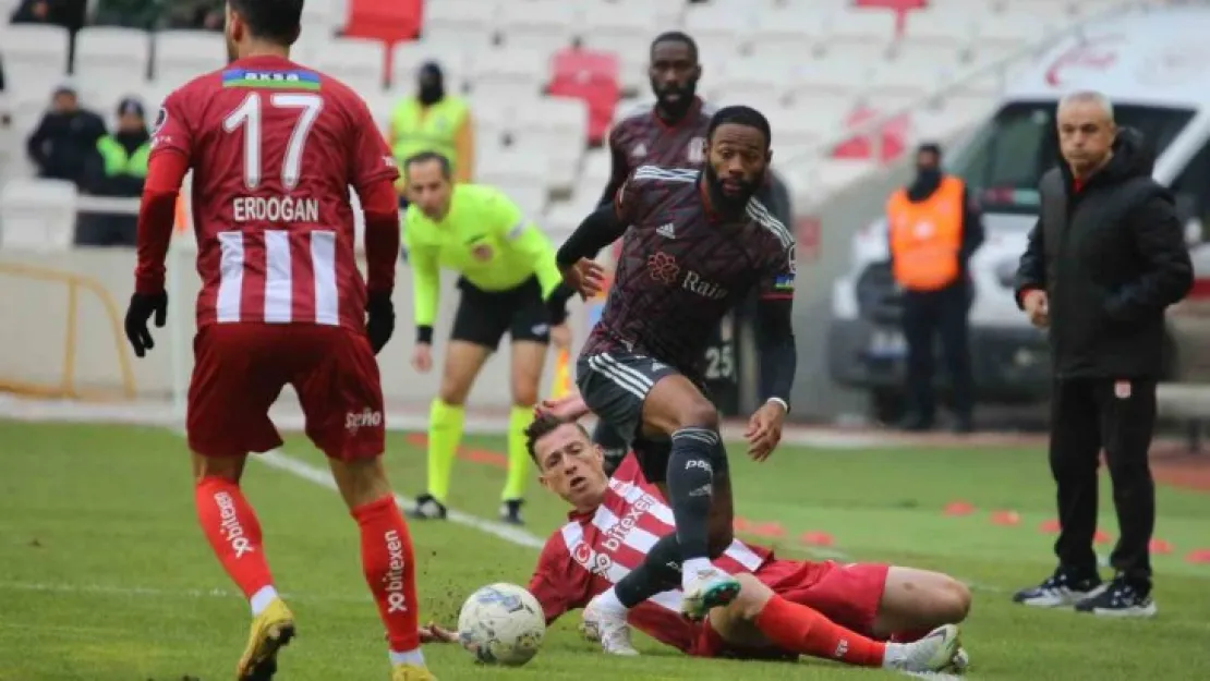 Spor Toto Süper Lig: Sivasspor: 0 - Beşiktaş: 0 (Maç devam ediyor)