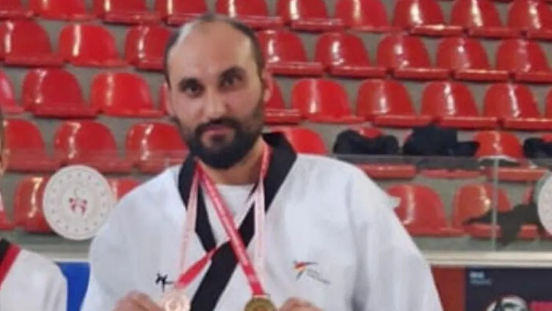 Taekwondo antrenörü kazada hayatını kaybetti, 5 sporcu yaralandı