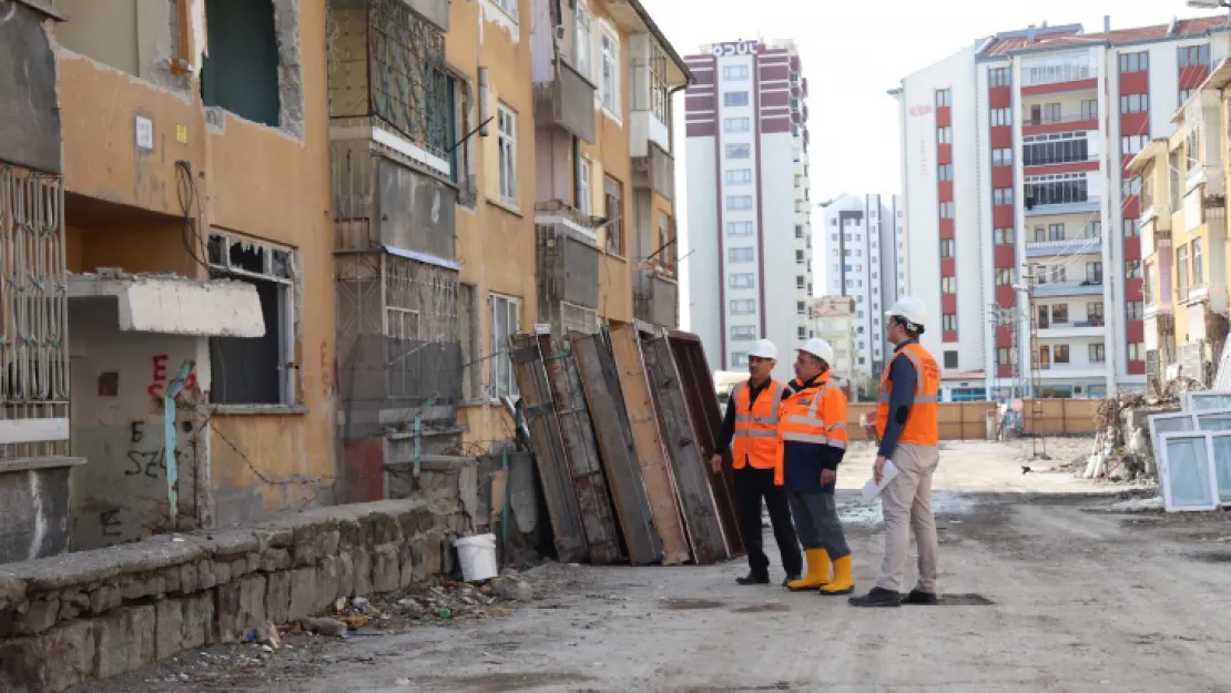 Talas'ta Geçici Acil/Afet Sosyal Yaşam Merkezi kuruluyor