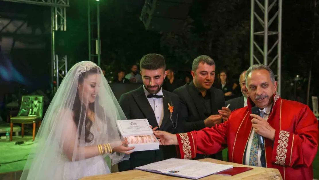 Talas'ta nikah, rekora gidiyor