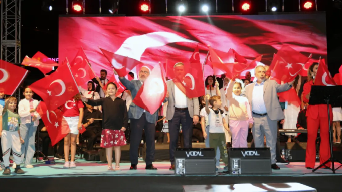 Talas'ta Zafer Haftası Türkülerle Taçlandı