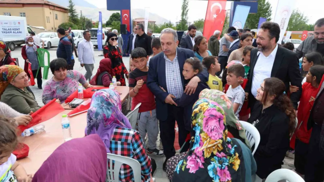 Talas'tan Elbistan'a dayanışma ziyareti