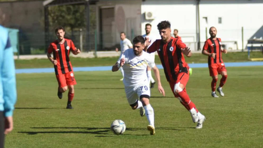 Talasgücü Belediyespor 3'üncü Lig iddiasını korudu