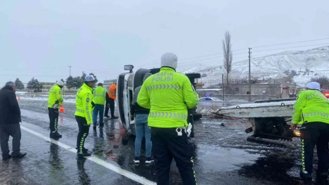 Tarım işçilerini taşıyan minibüs devrildi: 1 ölü, 13 yaralı