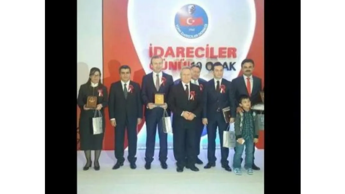 TİD'DEN TALAS KAYMAKAMI YASEMİN ÖZATA ÇETİNKAYA'YA ÖDÜL