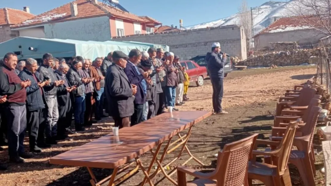 Tomarza'da Yağmur Duası Yapıldı