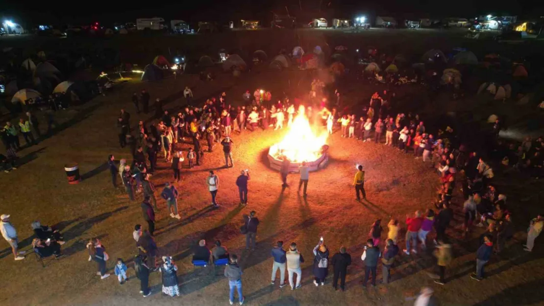 Tomarza'daki festivale yüzlerce doğasever katıldı