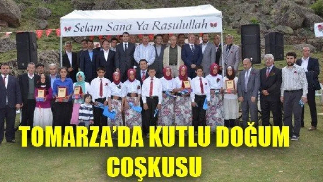 Tomarza'da Kutlu Doğum Coşkusu