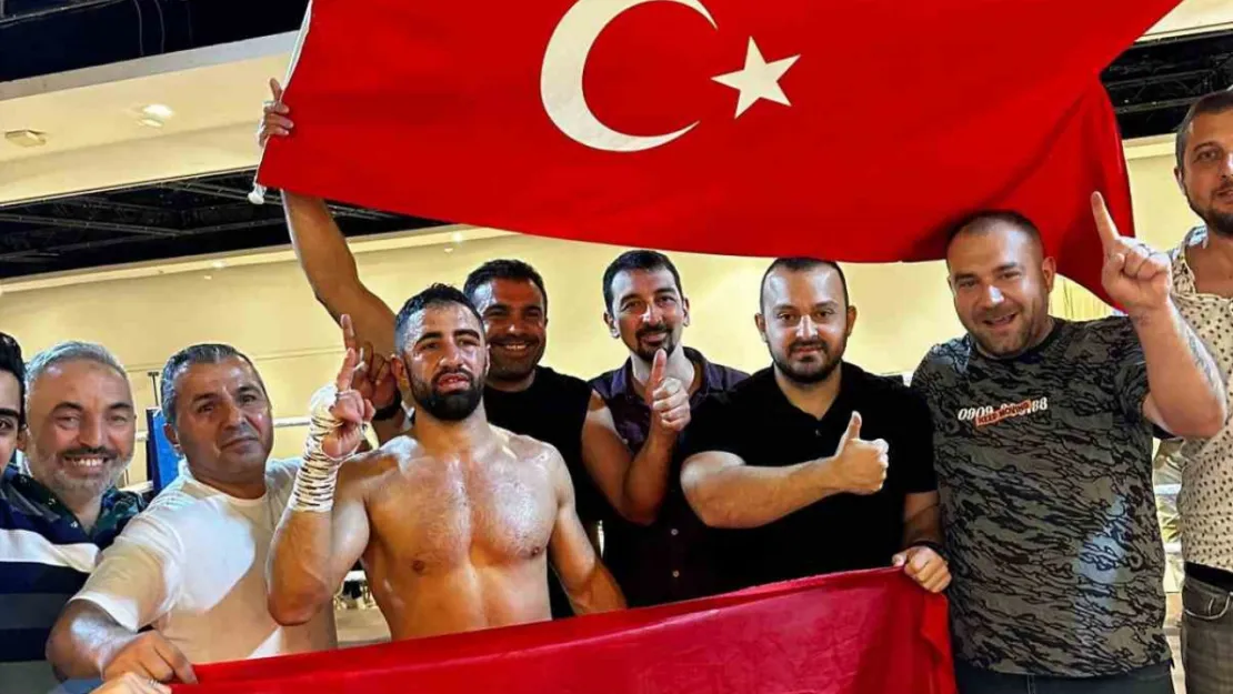 Tomarzalı Dünya Boks Şampiyonu Aydemir, Afrika'da Türk bayrağını dalgalandırdı