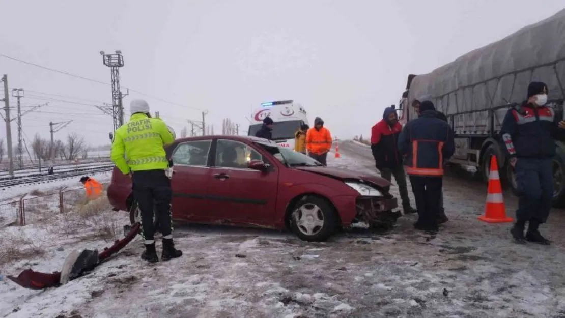 Trafik kazası 4 yaralı