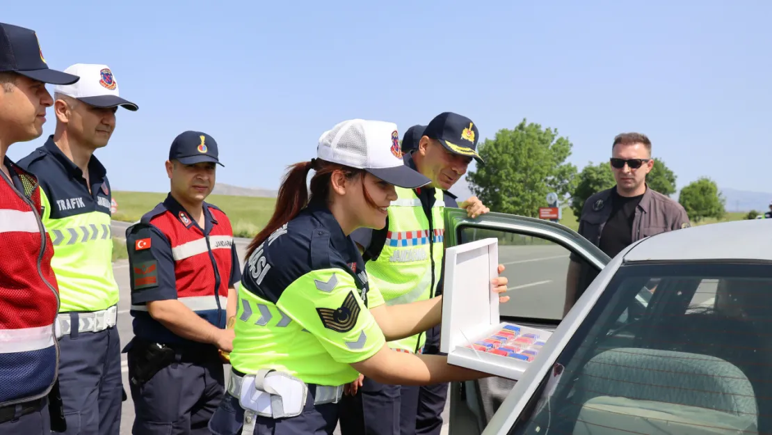 Tuğgeneral Dedebağı, trafik tedbirlerini yerinde kontrol etti