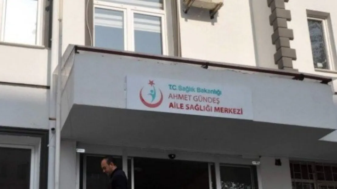 Türk Bayrağı'nı Yakanlar Tutuksuz Yargılanacak 
