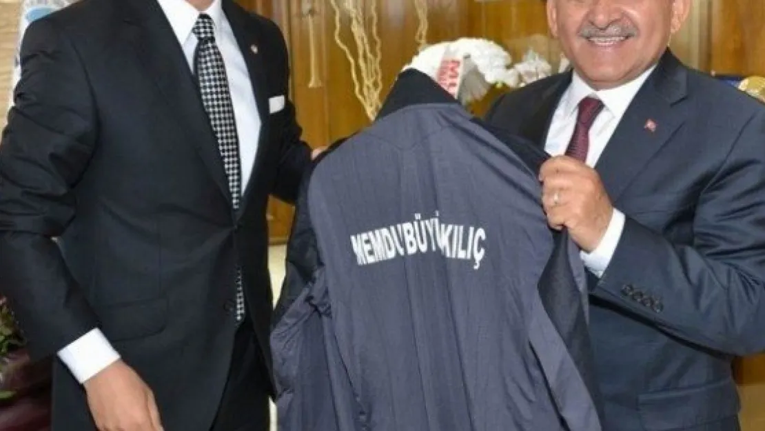 Türkiye Faal Futbol Hakemleri Ve Gözlemcileri Derneği'nden Melikgazi Belediyesi'ne Ziyaret 