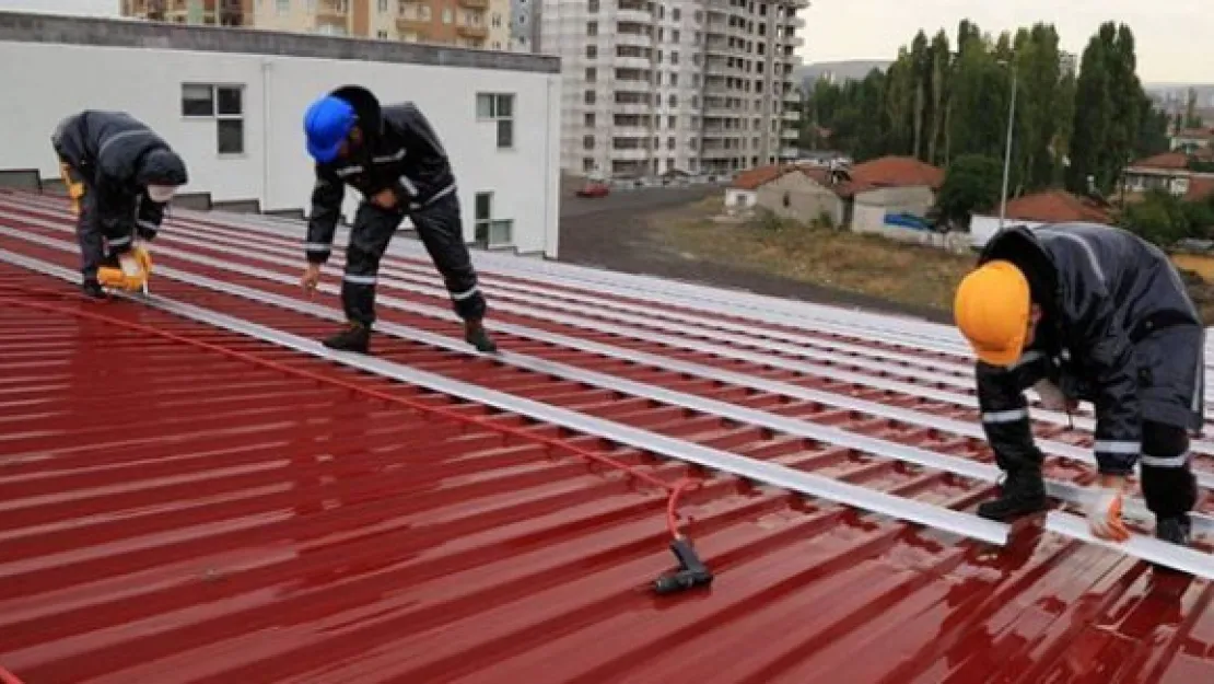 Türkiye'nin en büyük çatı üstü güneş paneli