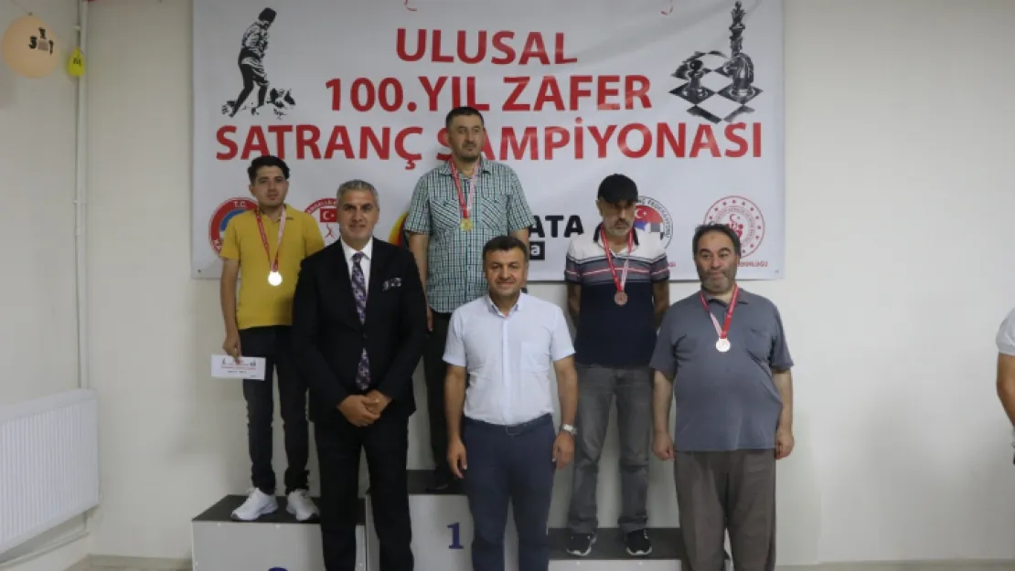 Ulusal 100'üncü Yıl Zafer Satranç Turnuvası sona erdi