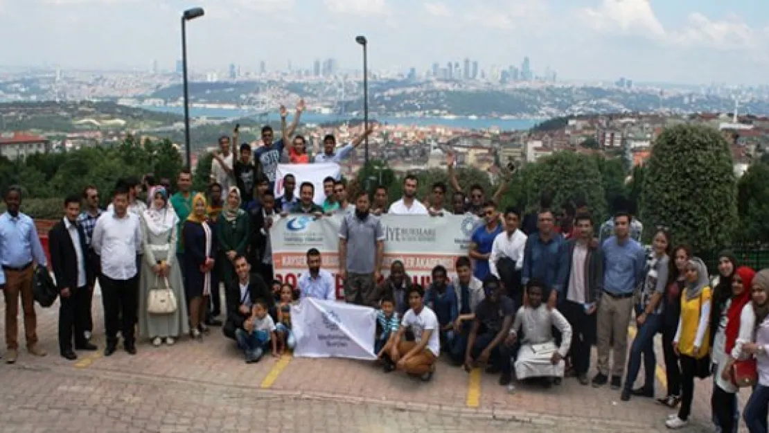 Uluslararası Öğrenciler İstanbul'un tarihi zenginliğine hayran kaldılar