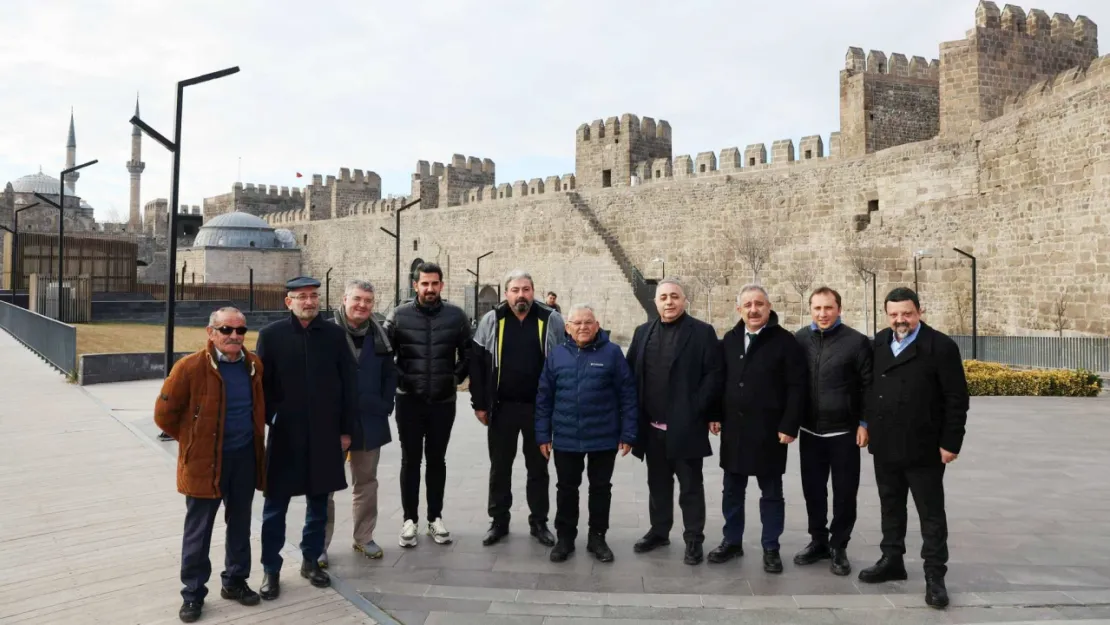 Ünlü gazetecilerden Kayseri'ye övgü