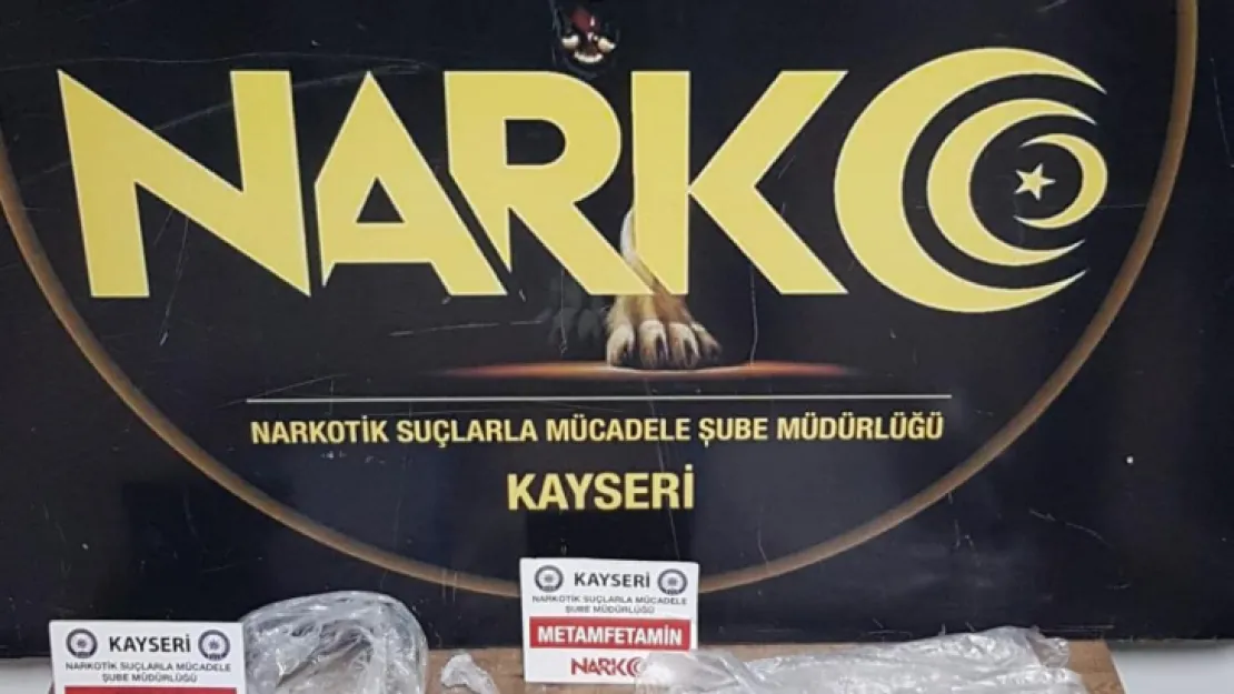 Uyuşturucu madde ticareti yapan 2 kişi hakkında işlem yapıldı