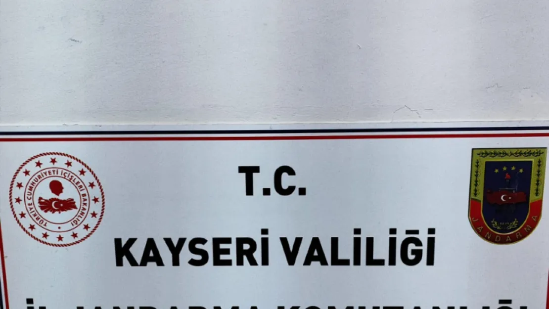 Uyuşturucuyu çamaşırına gizleyen şüpheli yakalandı